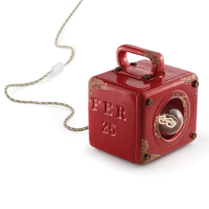 Ferroluce Vintage-tafellamp Lorenzo in rood
