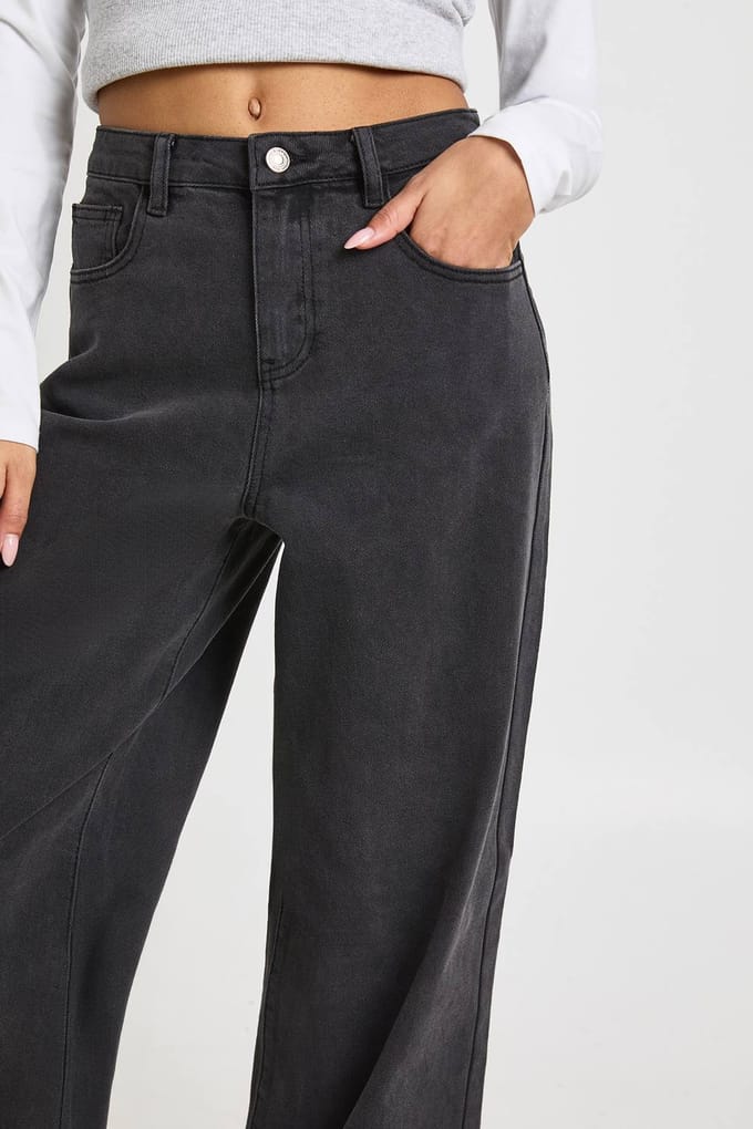 boohoo Dames Turn Up Hoge Taille Rechte Pijpen Spijkerbroek | Washed Black | Maat: 36