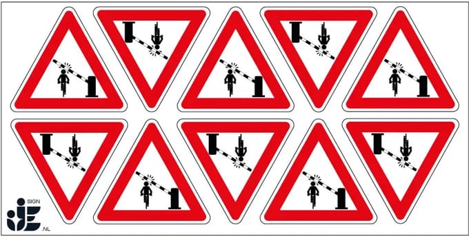 Pas op slagboom fietser sticker | 5 cm - 10 stuks per vel