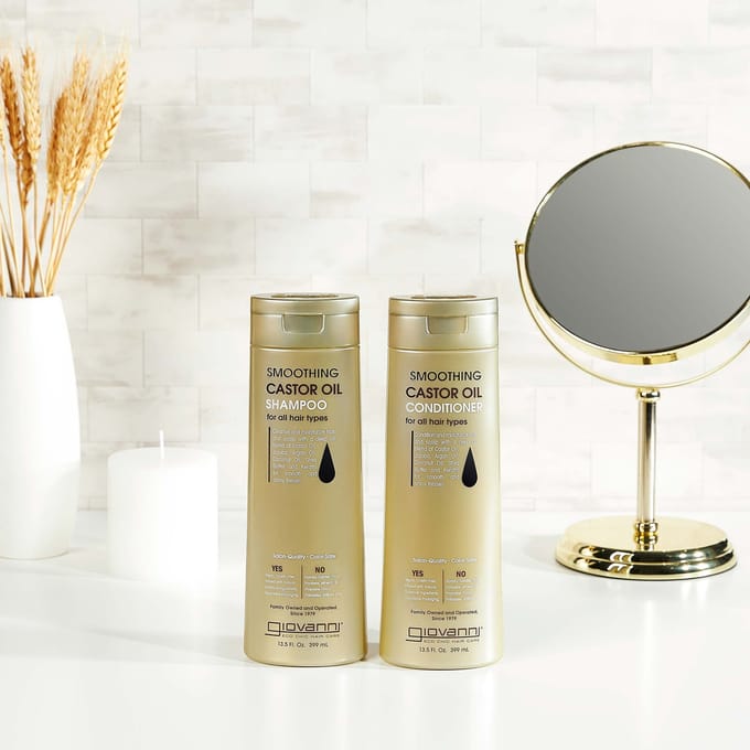 Giovanni Cosmetics - Smoothing Castor Oil Shampoo - 399 ml