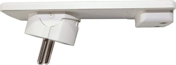 EVOline Extra Flat Earthed Plug - White