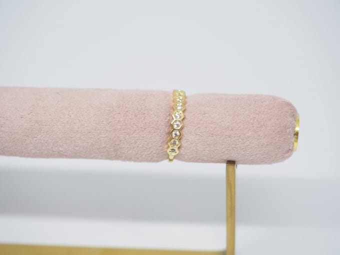 Honinggraat ring met steentjes | goud gekleurd | maat 16
