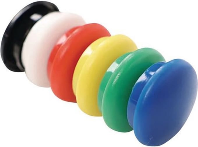 Whiteboard koelkast magneet. 10 magneten. 2 cm rond. Wit