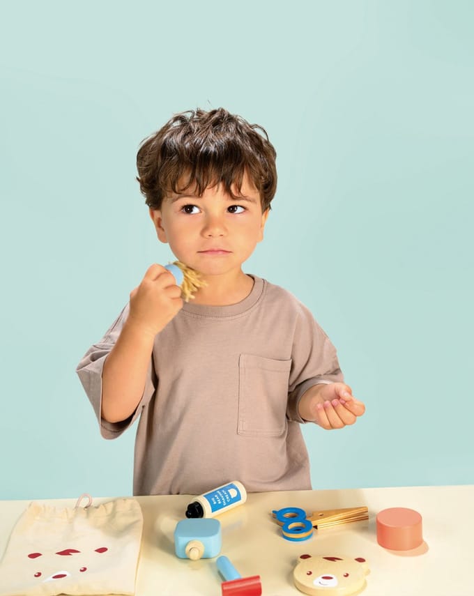 MENTARI Rollenspel - Barbier Set - In Katoenen Zak - Hout - 3 Jaar
