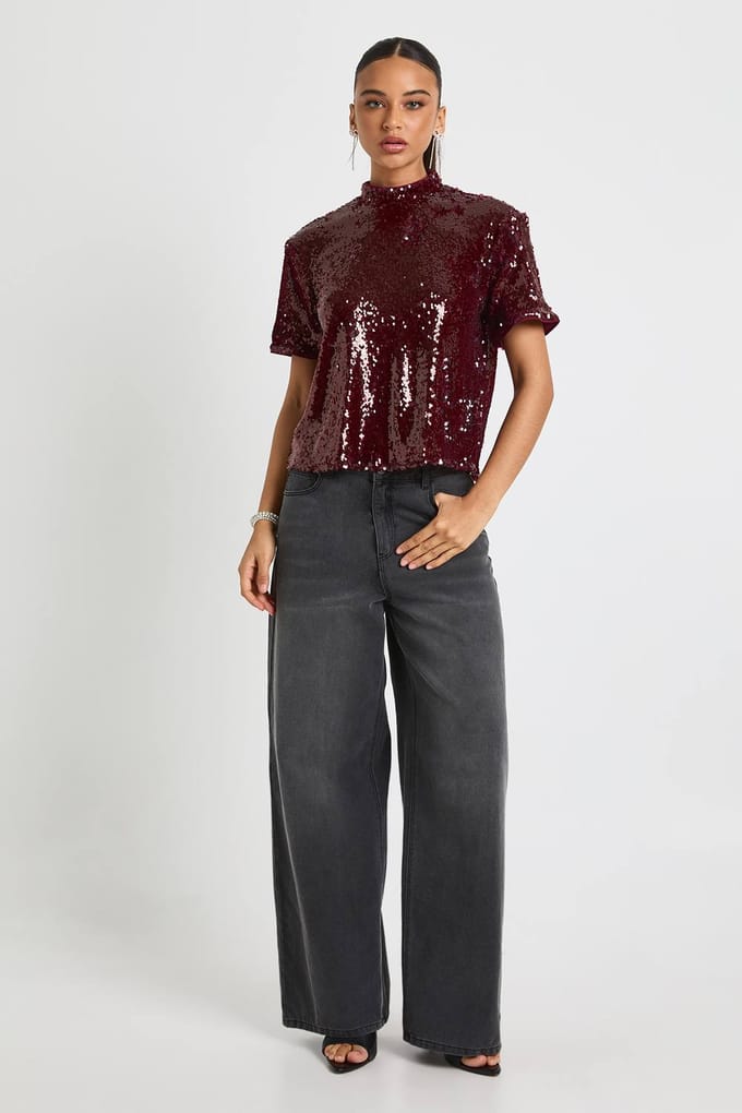 boohoo Dames Pailletten Schoudervulling Boxy T-shirt | Wijn | Maat: 34