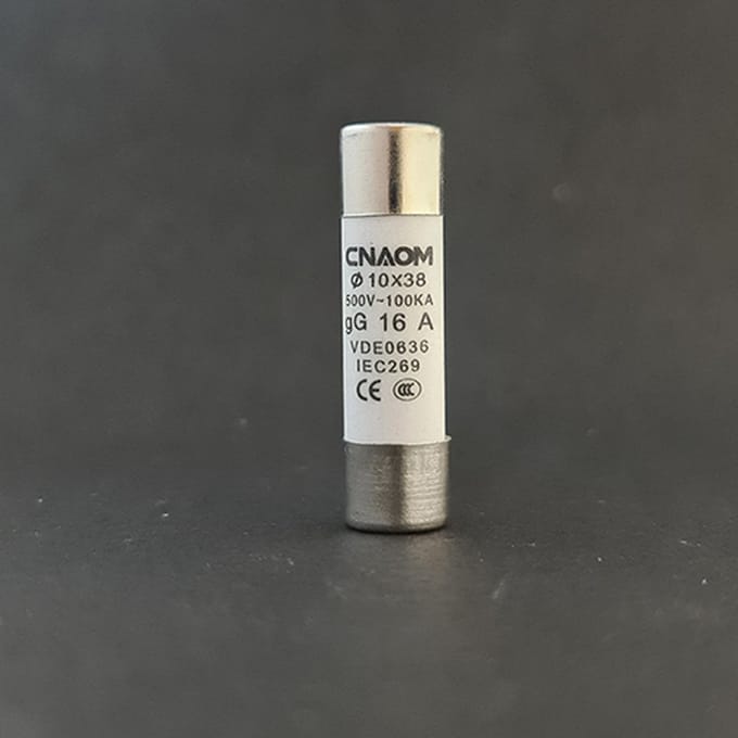 R015 10x38 Keramische Buiszekering - 16A - 10x38mm