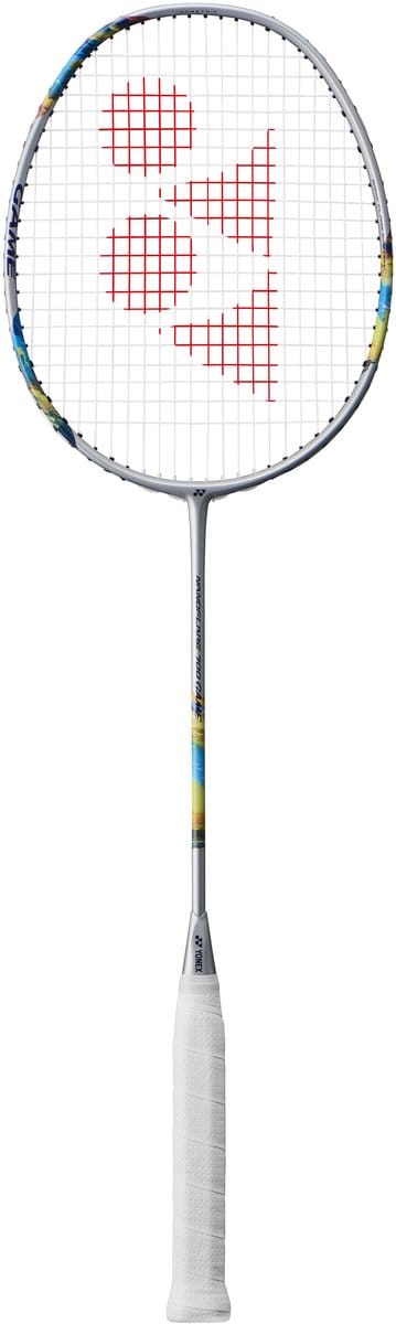 Yonex Nanoflare 700 GAME badmintonracket - wendbaar - zilver