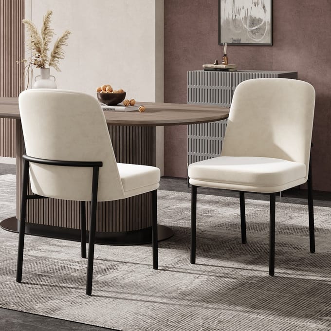 Clruro Eetkamerstoelen - Set van 2 - Dik Zitkussen & Zwart Frame - Modern Minimalistisch - Fluweel - Beige