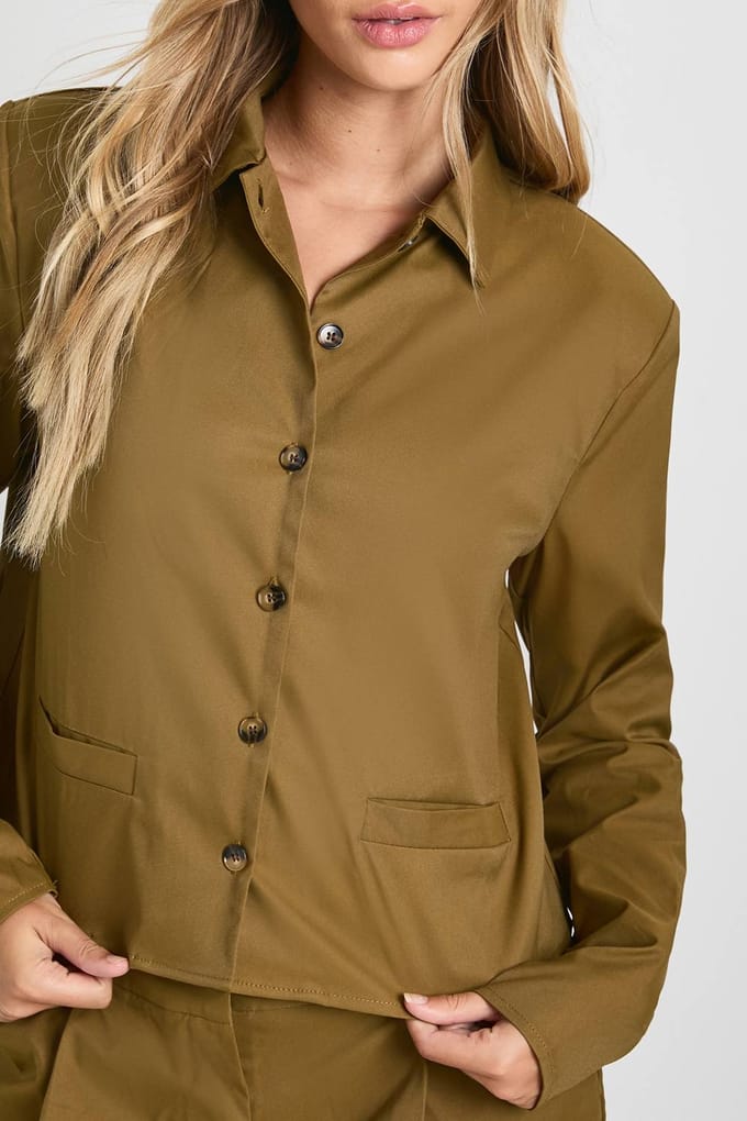 boohoo Dames Longline Schouderpad Shirt & Shorts Co-ord | Olive | Maat: 6