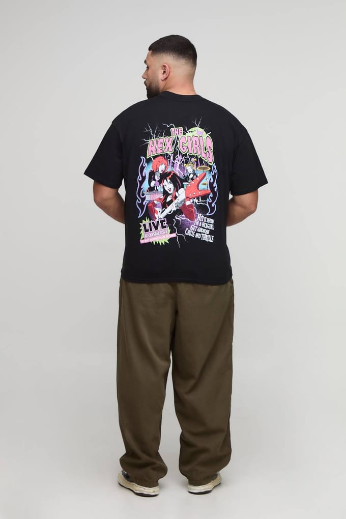 Oversized Extended Neck Scooby Doo Hex Girls License Print T-Shirt | Black | Size Medium
