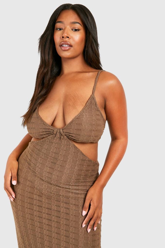boohoo Dames Plus Jersey Gebreide Riempjes Strand Maxi Jurk | Chocoladebruin | Maat: 56