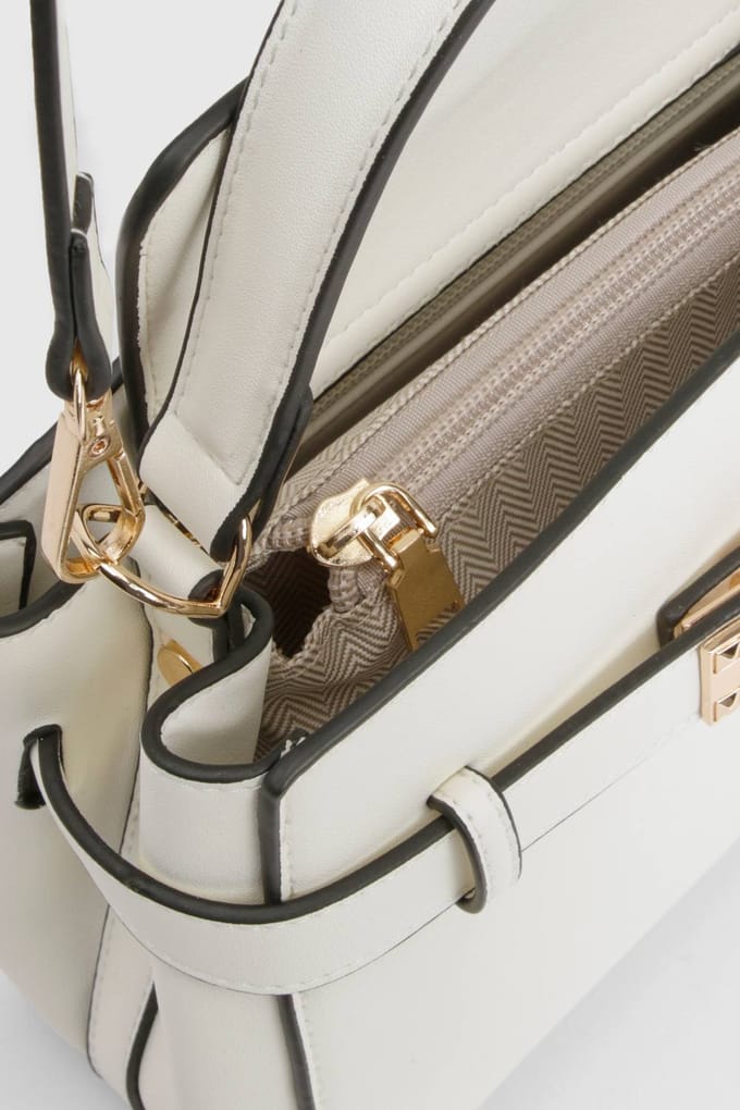 boohoo Dames Mini Tas met Gespdetail | Ecru