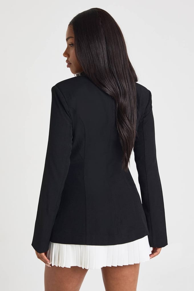 boohoo Dames Op maat gemaakte geplooide zoom gestructureerde minijurk | Black | Maat: 10