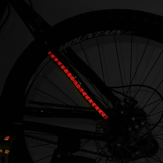 2 Rollen Fietsen Fietsen Reflecterende Stickers Veiligheid Wieldecal Streep Tape (Rood) yellow