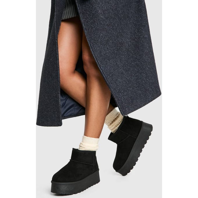 boohoo Dames Platform Laarzen met Nepbontvoering | Black | Maat: 4