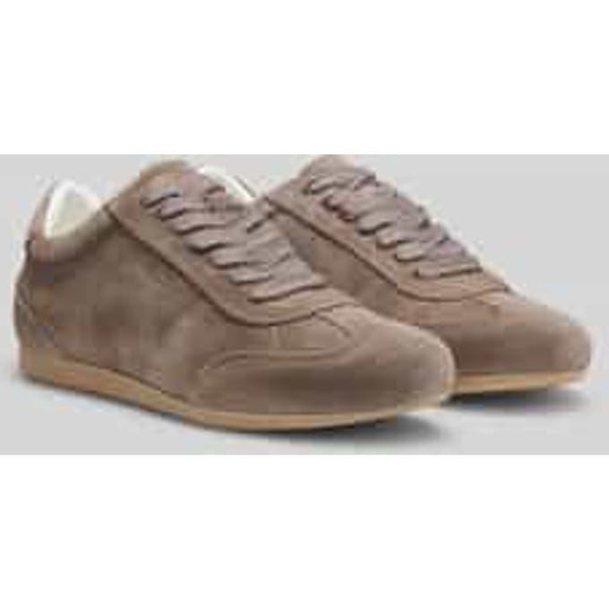 Sneakers van echt suède met reliëflogo