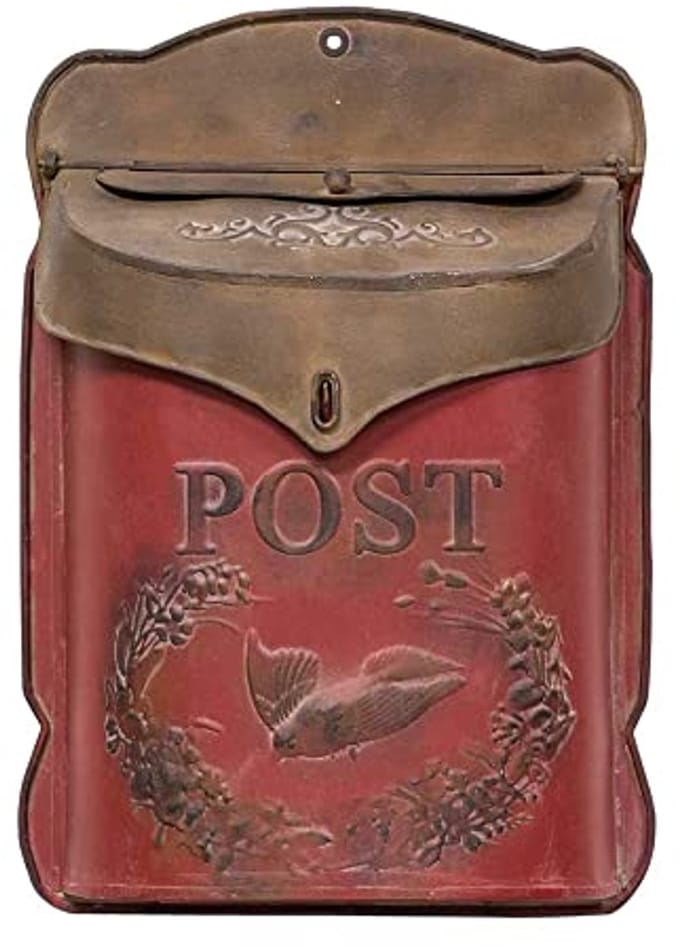 Vintage Metaal Postbox in Rood en Roestkleur