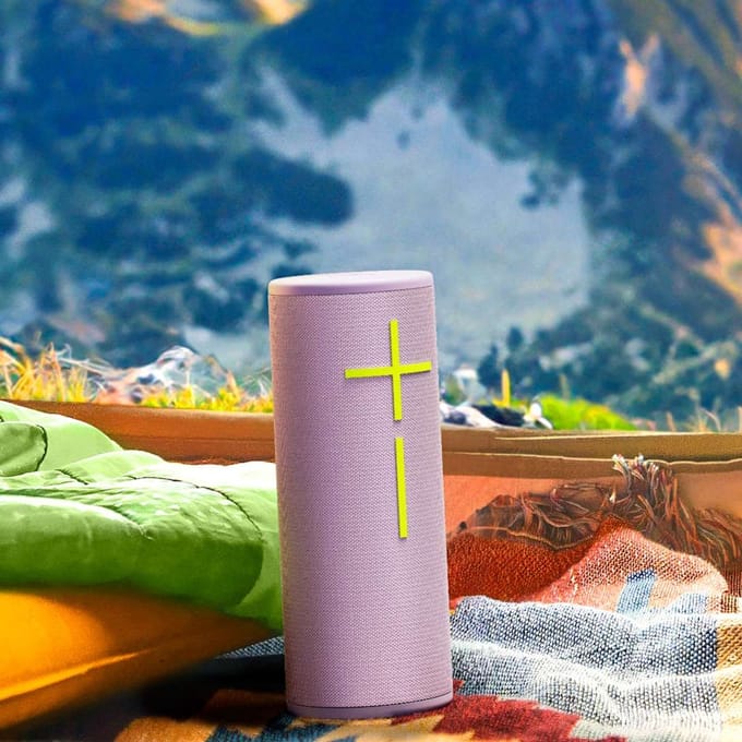 Ultimate Ears Megaboom 4 bluetooth speaker lila