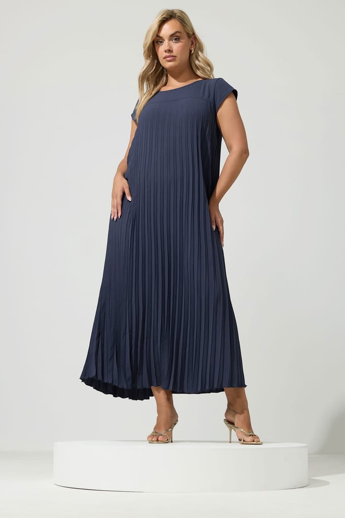 Yours London Marineblauwe Geplooide Maxijurk Size 38