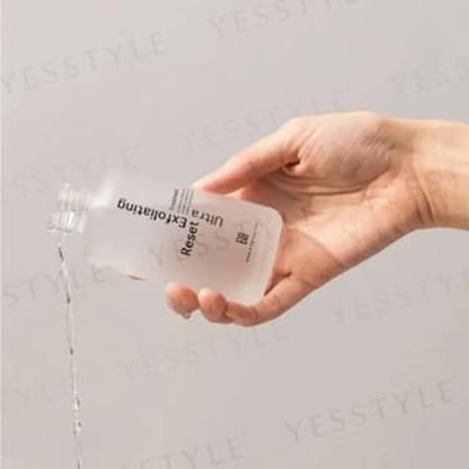 10 ART - ERH Ultra Reset Exfoliating Treatment 100ml