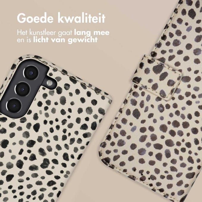 imoshion Hoesje - Geschikt voor Samsung Galaxy S21 - Design Bookcase smartphone - Black And White Dots