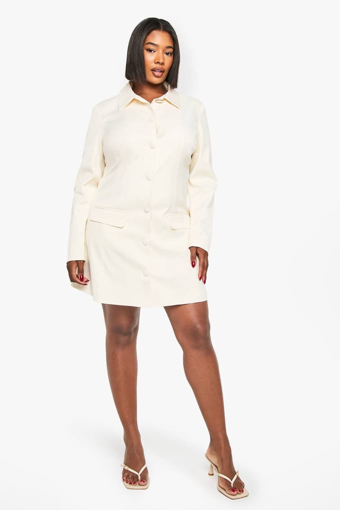 boohoo Dames Plus getailleerde jurk met kraag en knoopsluiting | Ecru | Maat: 22