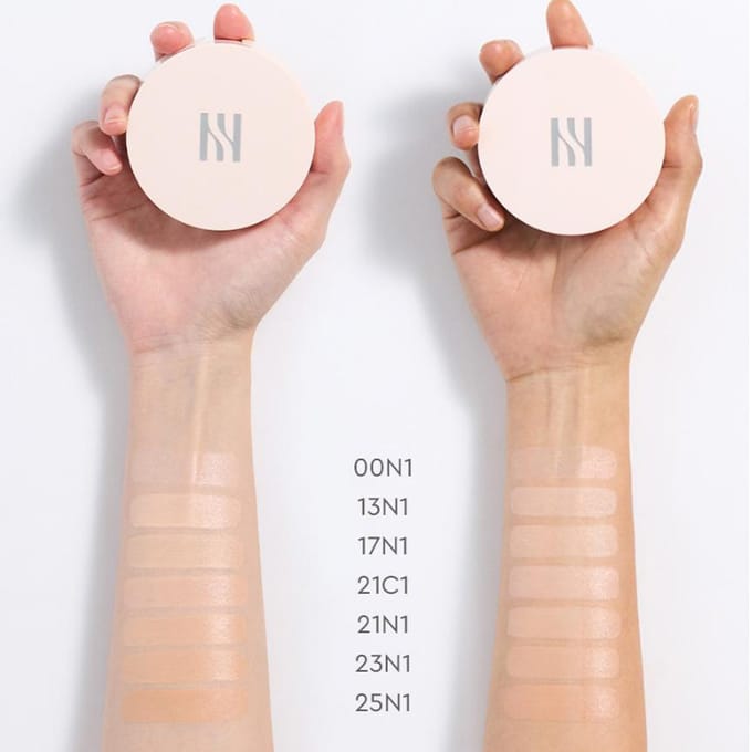 Hera Reflection Skin Glow Cushion Foundation Mini 21N1 Vanilla 5g/0.17oz. white