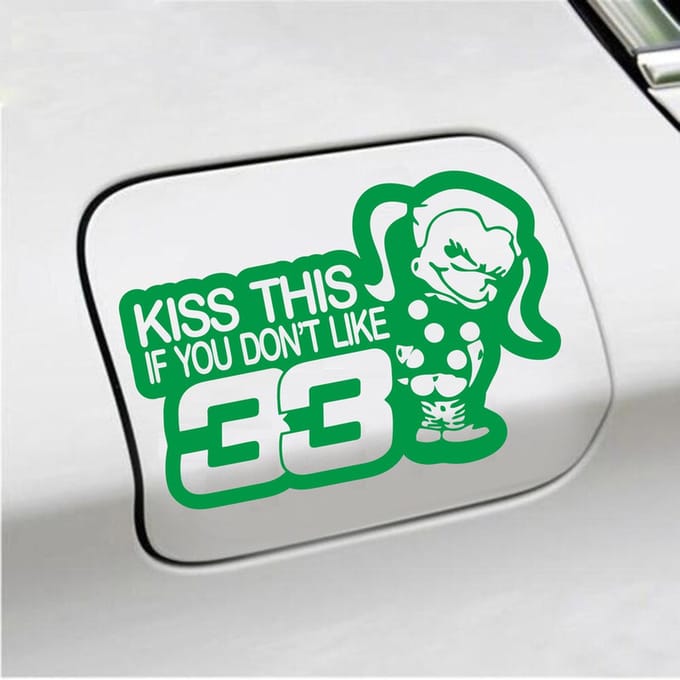 Bumpersticker - Kiss This If You Dont Like 33 - 13,4 X 20 - Groen