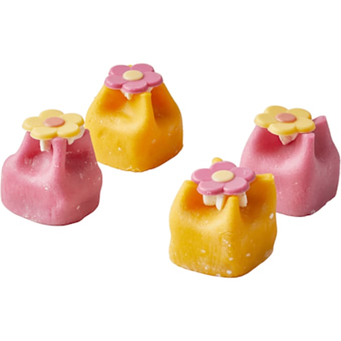 Mini marsepeingebakjes