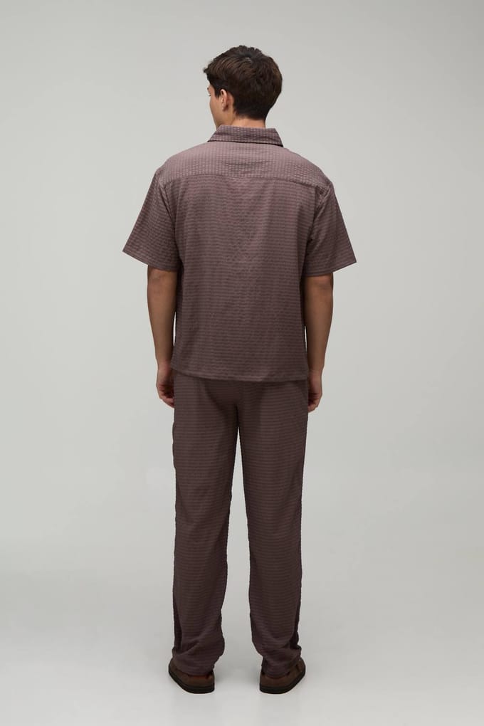 Gestreepte Seersucker Oversized Shirt & Relaxed Broek Set | Chocolate | Size Medium