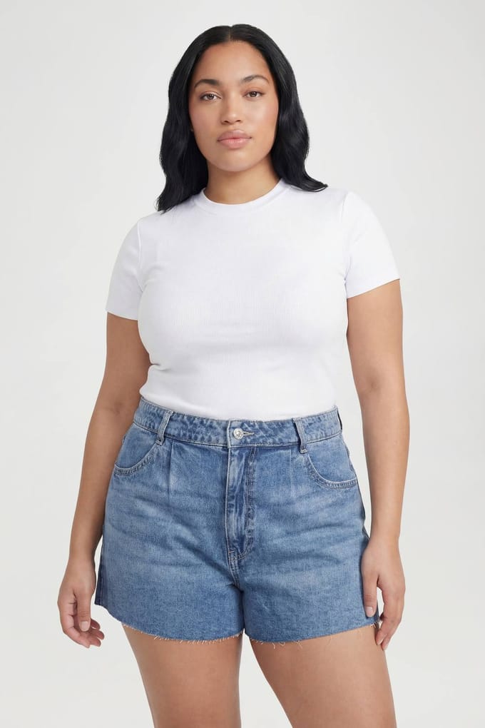 boohoo Dames Plus Flippy Denimshorts met wijde pijpen | Medium Gebleekt | Maat: 44