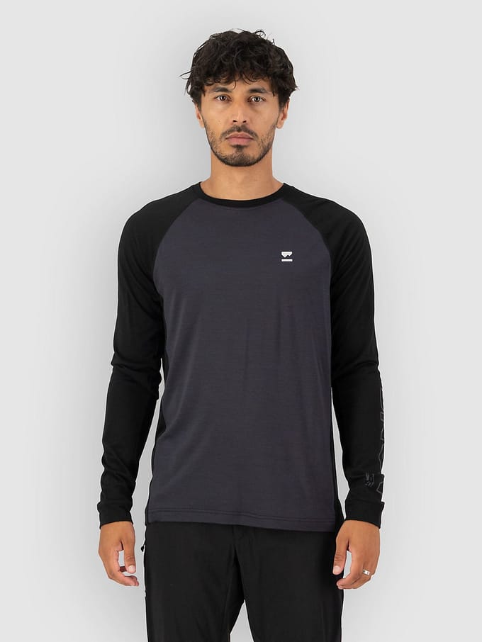 Mons Royale Tarn Merino Long Sleeve Tech Tee zwart