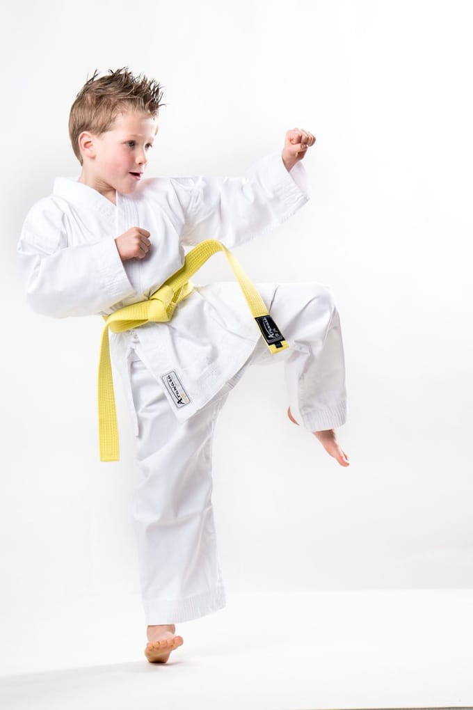 Arawaza Karatepak Lightweight Eko Wkf Wit Junior Maat 100