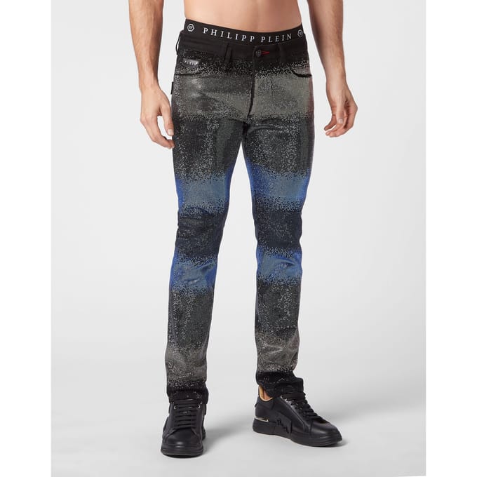 Jeans Recht Model