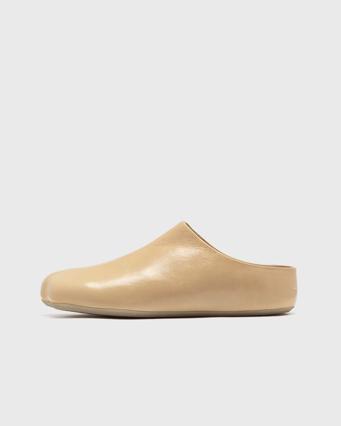 SLIPPER