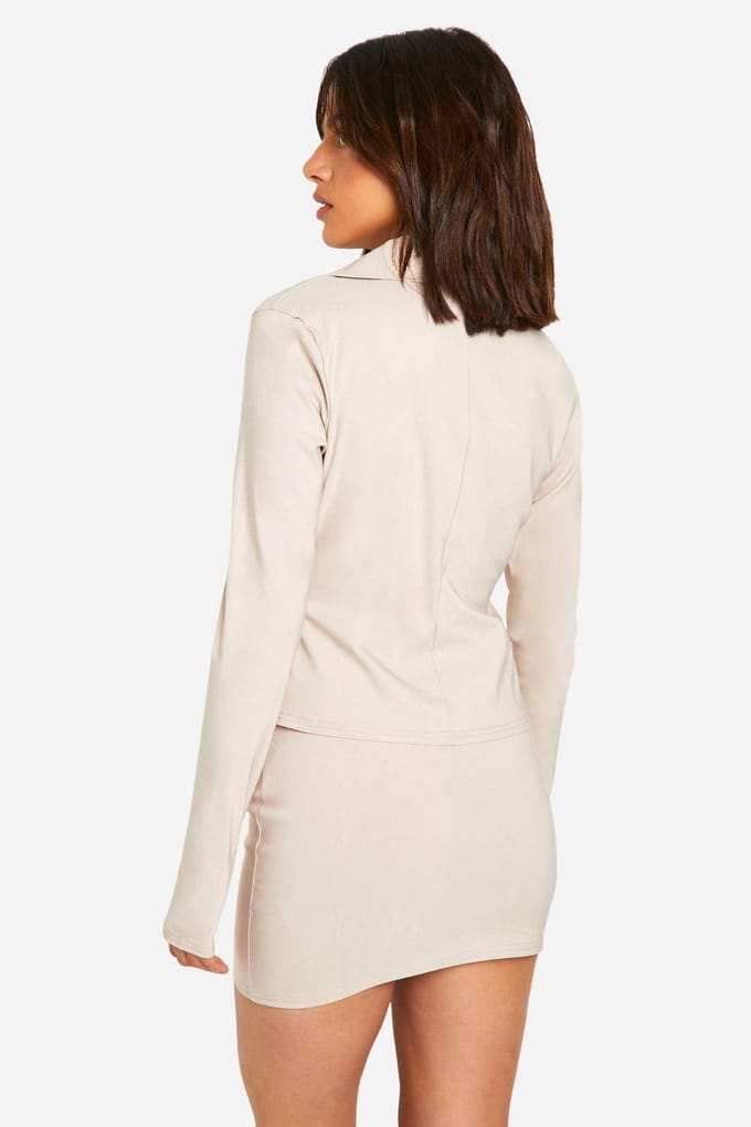 boohoo Dames Super Stretch Getailleerd Shirt & Micro Mini Rok | Stone | Maat: 12