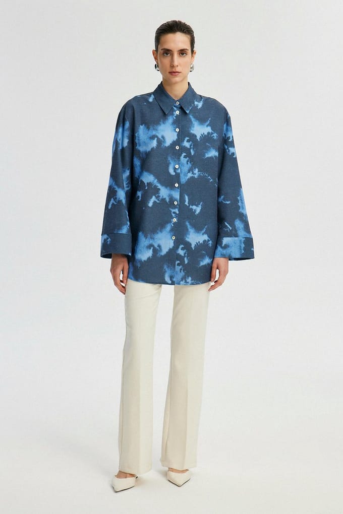 Touché Privé - Tie-dye blouse met linnen textuur - Blauw - Dames