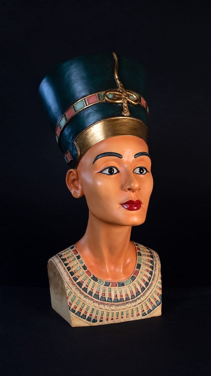 Egyptische kunst - Nefertiti Buste - beeld - 30,5 cm