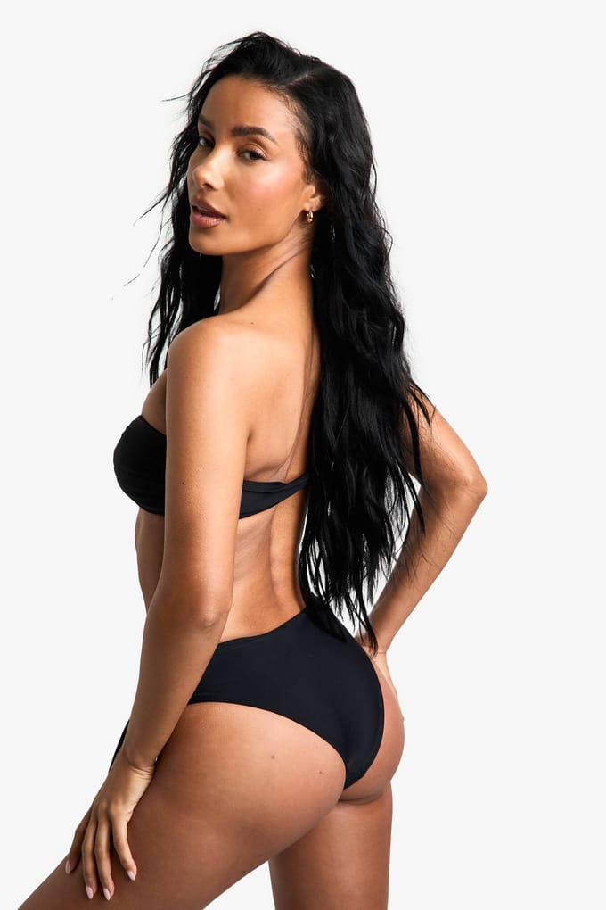 boohoo Dames Zwemkleding Essentials Bandeau Bikinitop | Zwart | Maat: 38