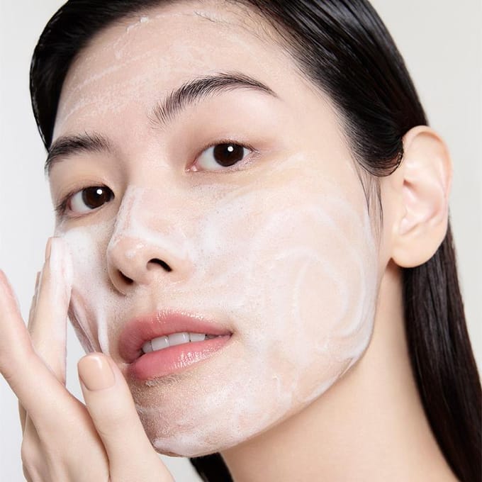 [Sulwhasoo] Geconcentreerde Ginseng Verjongende Reinigingsschuim 150g orange