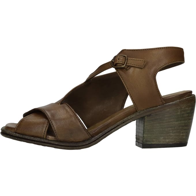 Hundred 100 Sandalen Bruin