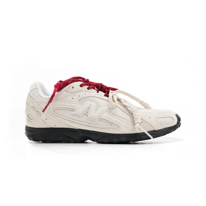 New Balance 204L Jaar van het Paard Wit 45 black