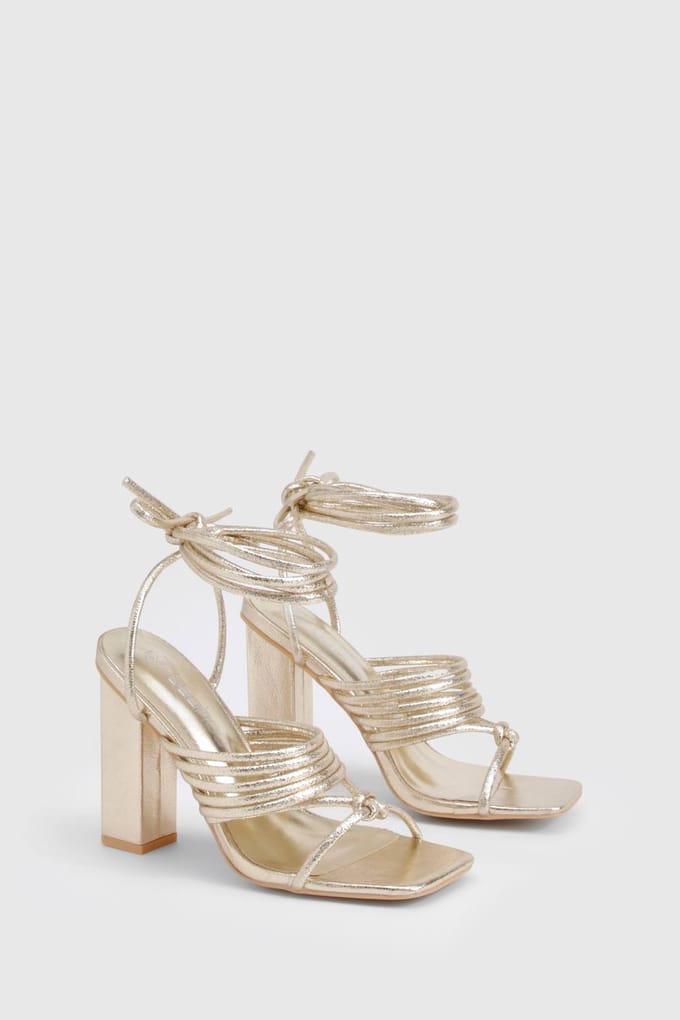 boohoo Dames Multi Strap Block Heel Tie Up Sandals | Goud | Maat: 37
