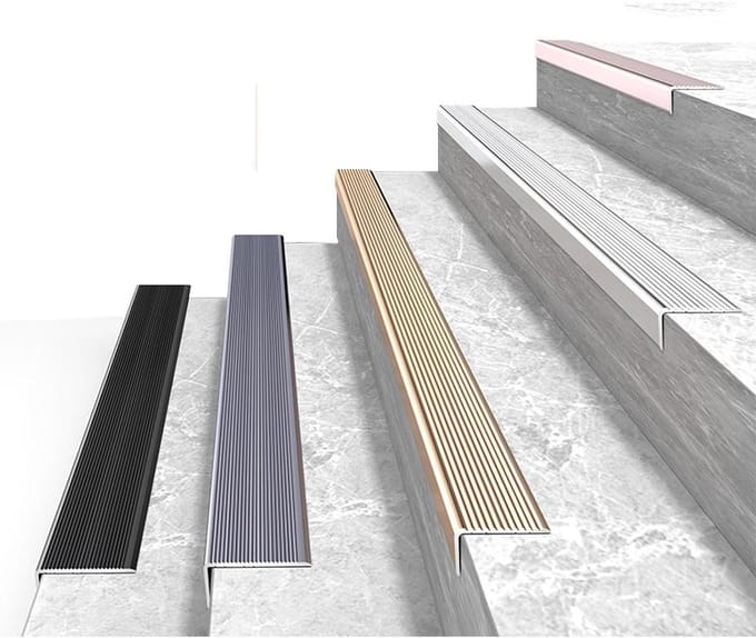 Traprandrand - Antislip profiel - Veilig Lopen - Aluminium Legering - 90 cm - Goud
