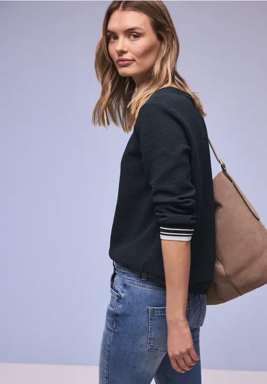 Shirt met contrasterende details