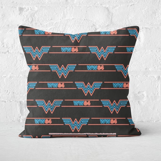 Wonder Woman Retro Neon Square Cushion - 60x60cm - Soft Touch