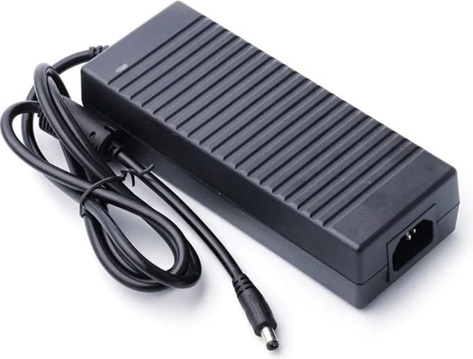 Hismith 24V 4A 100W AC / DC adaptervoeding, stroom connector
