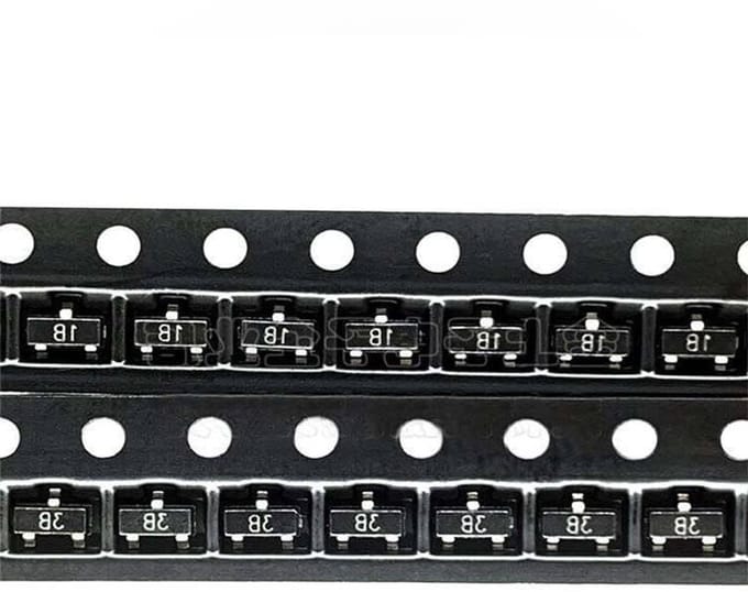 BC846B Transistors - IC SOT-23 - Elektronische Projecten - Kleine Behuizing - 100 stuks - Niet van toepassing