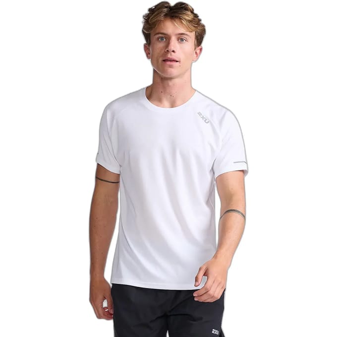 2XU Aero Longsleeve Hardloopshirt X-VENT technologie - ultra licht - reflecterende logo's
