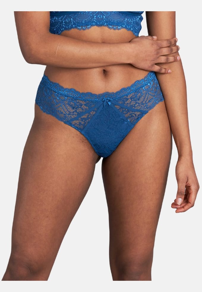 String ELIANA VELVET
